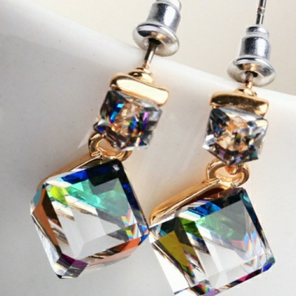 Multicolor Cubic Earrings - Picture 3 of 4